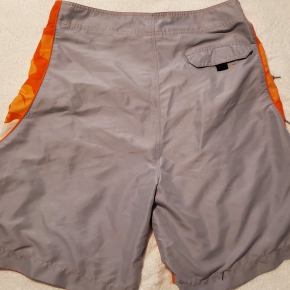 Mens board shorts 34 waist, orange/grey/white floral design - Picture 2 of 2